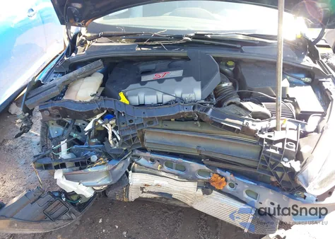 2018 Ford Focus St from USA, damaged, VIN 1FADP3L91JL232654